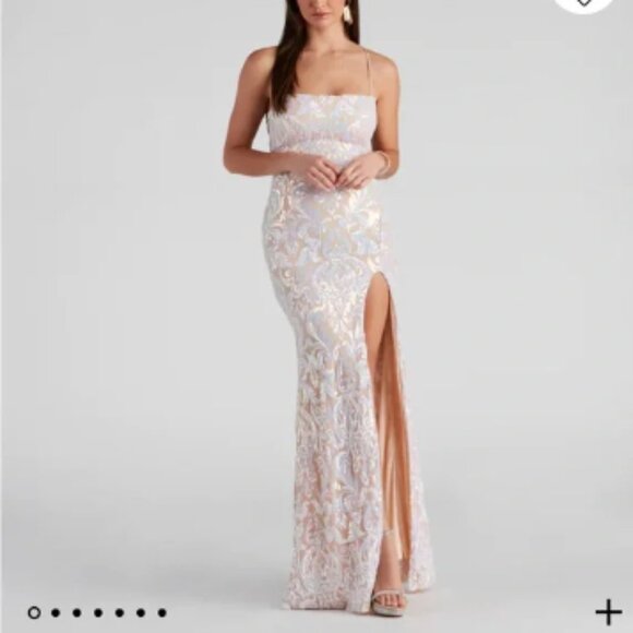 Windsor Priya Formal Iridescent Sequin Scroll Prom Dress - Picture 1 of 6